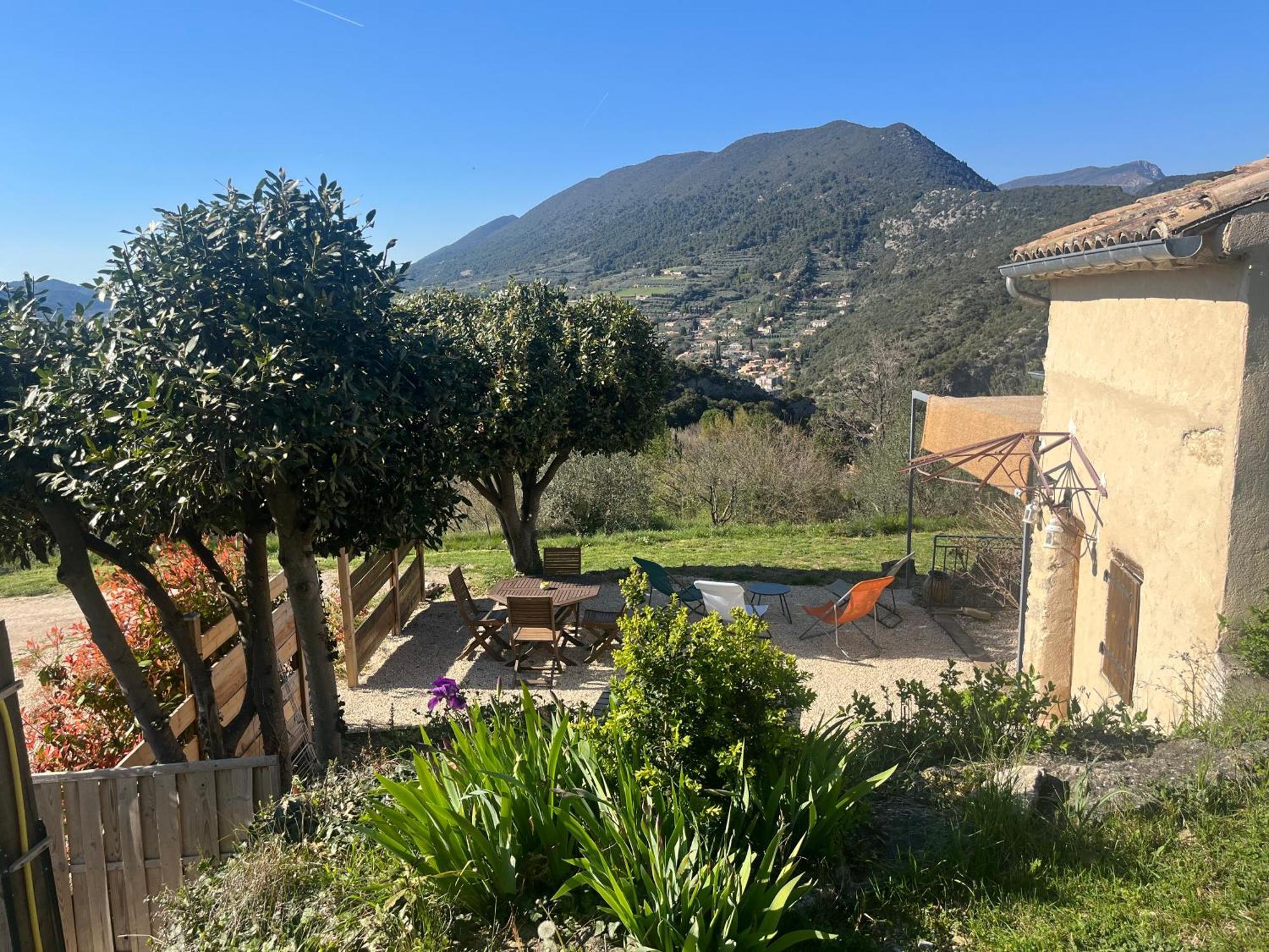 Cabanon Entoure De Montagnes Et D'Oliviers Villa Nyons Buitenkant foto